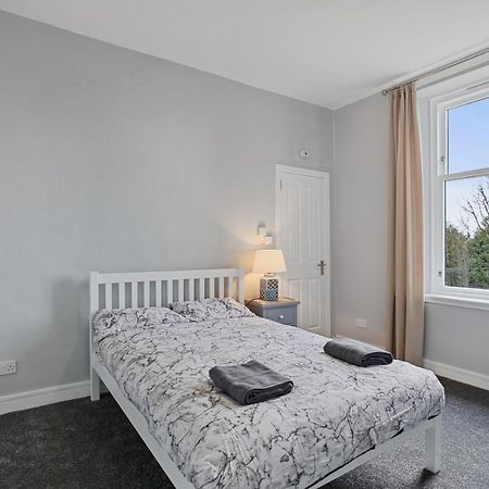 Lovely 3 Bedroom Apartment In Aberdeen Centre Ngoại thất bức ảnh